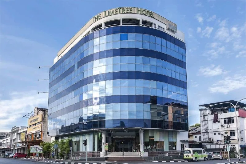 Außenansicht des The LimeTree Hotel in Kuching